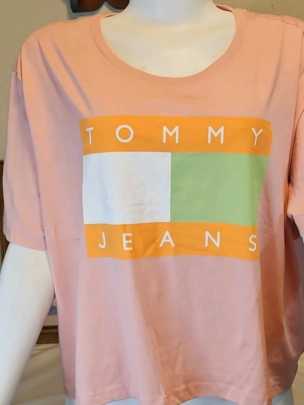 Tommy Hilfiger Pink Graphic Logo Crop Tee